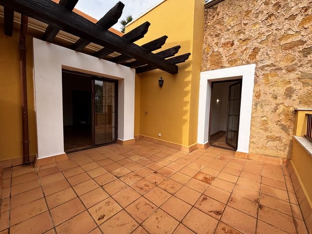 3 soveværelse Villa til salg i Santa Ponsa, Calvià med garage - € 1.250.000 (Ref: 9447246)