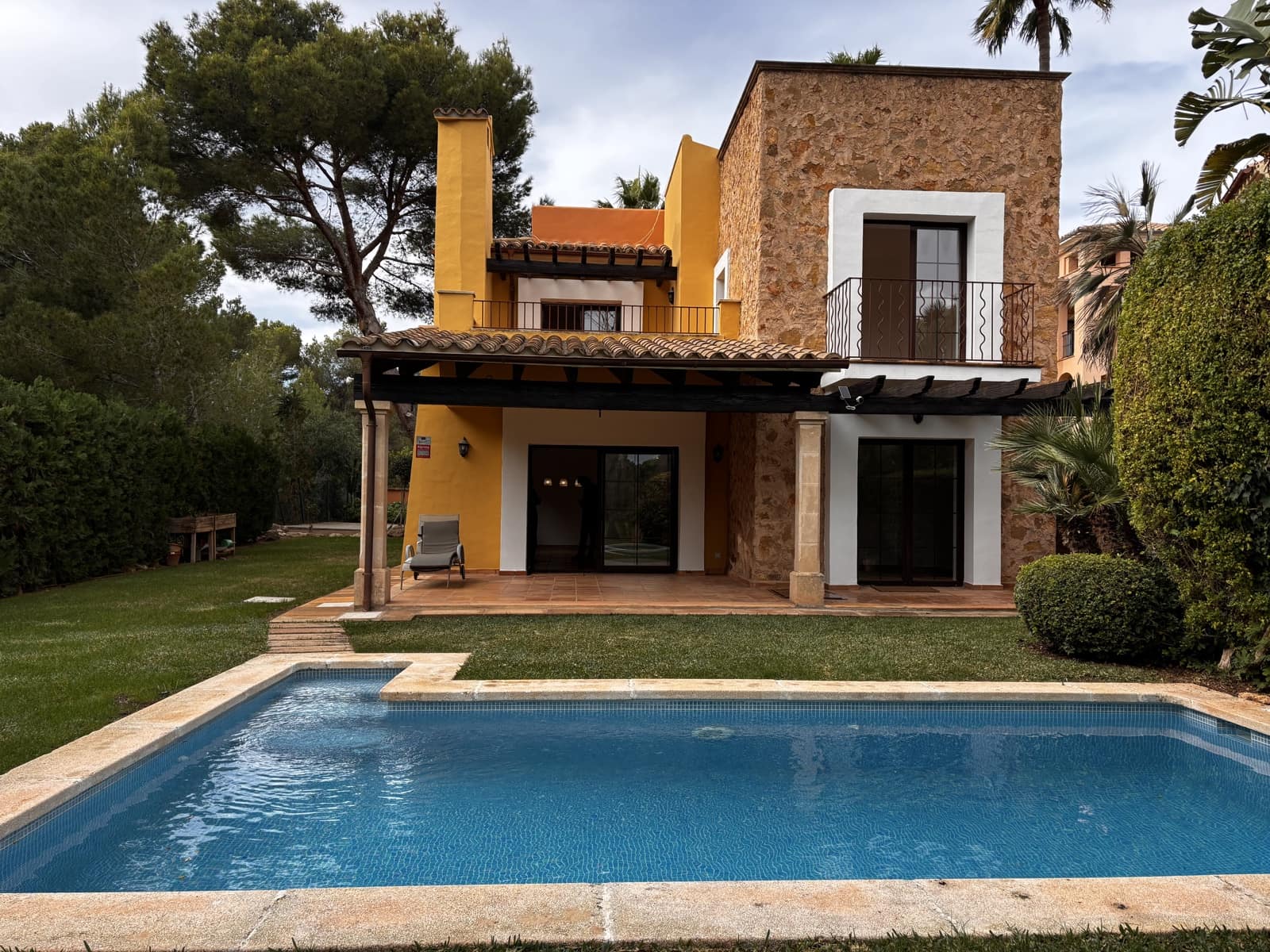 3 soveværelse Villa til salg i Santa Ponsa med garage - € 1.250.000 (Ref: 9447246)