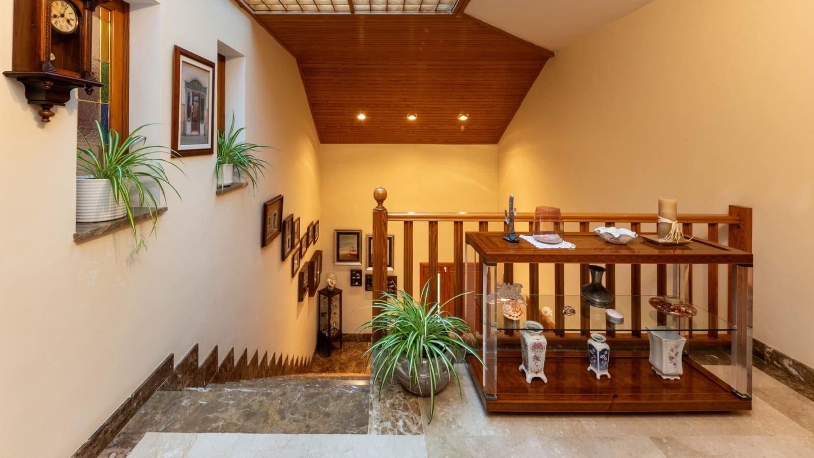 5 soverom Villa til salgs i Cas Catala med svømmebasseng garasje - € 2 800 000 (Ref: 9447247)