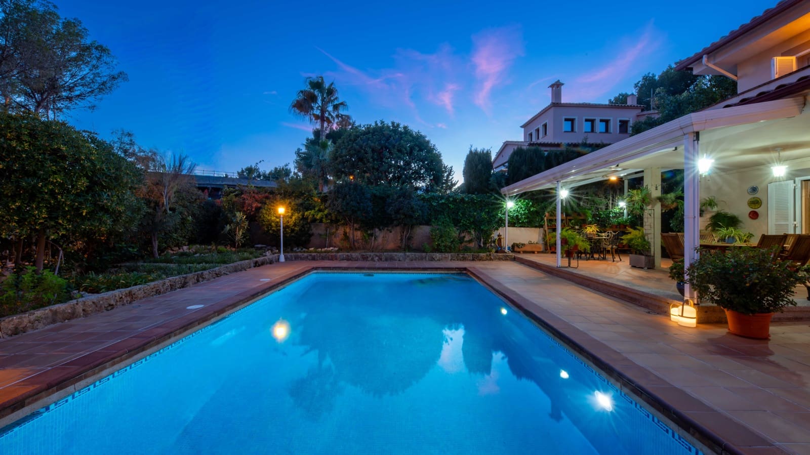 5 soverom Villa til salgs i Cas Catala med svømmebasseng garasje - € 2 800 000 (Ref: 9447247)