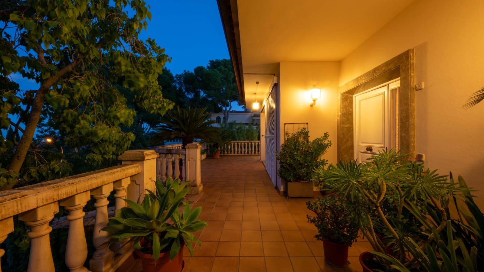 5 soverom Villa til salgs i Cas Catala med svømmebasseng garasje - € 2 800 000 (Ref: 9447247)