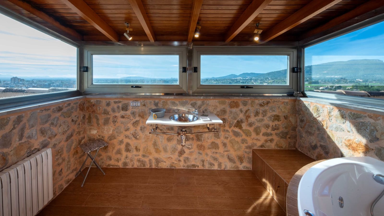 8 soverom Finca/Herregård til salgs i Inca med svømmebasseng garasje - € 3 950 000 (Ref: 9447249)