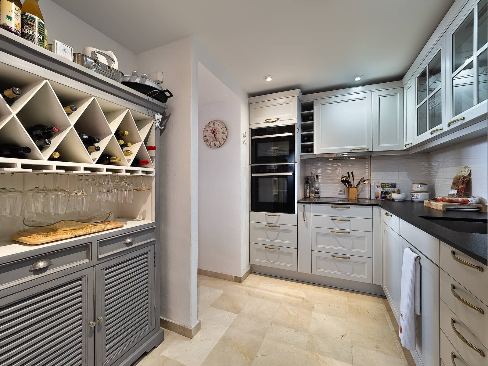 2 soverom Leilighet til salgs i Santa Ponsa med garasje - € 1 250 000 (Ref: 9469826)