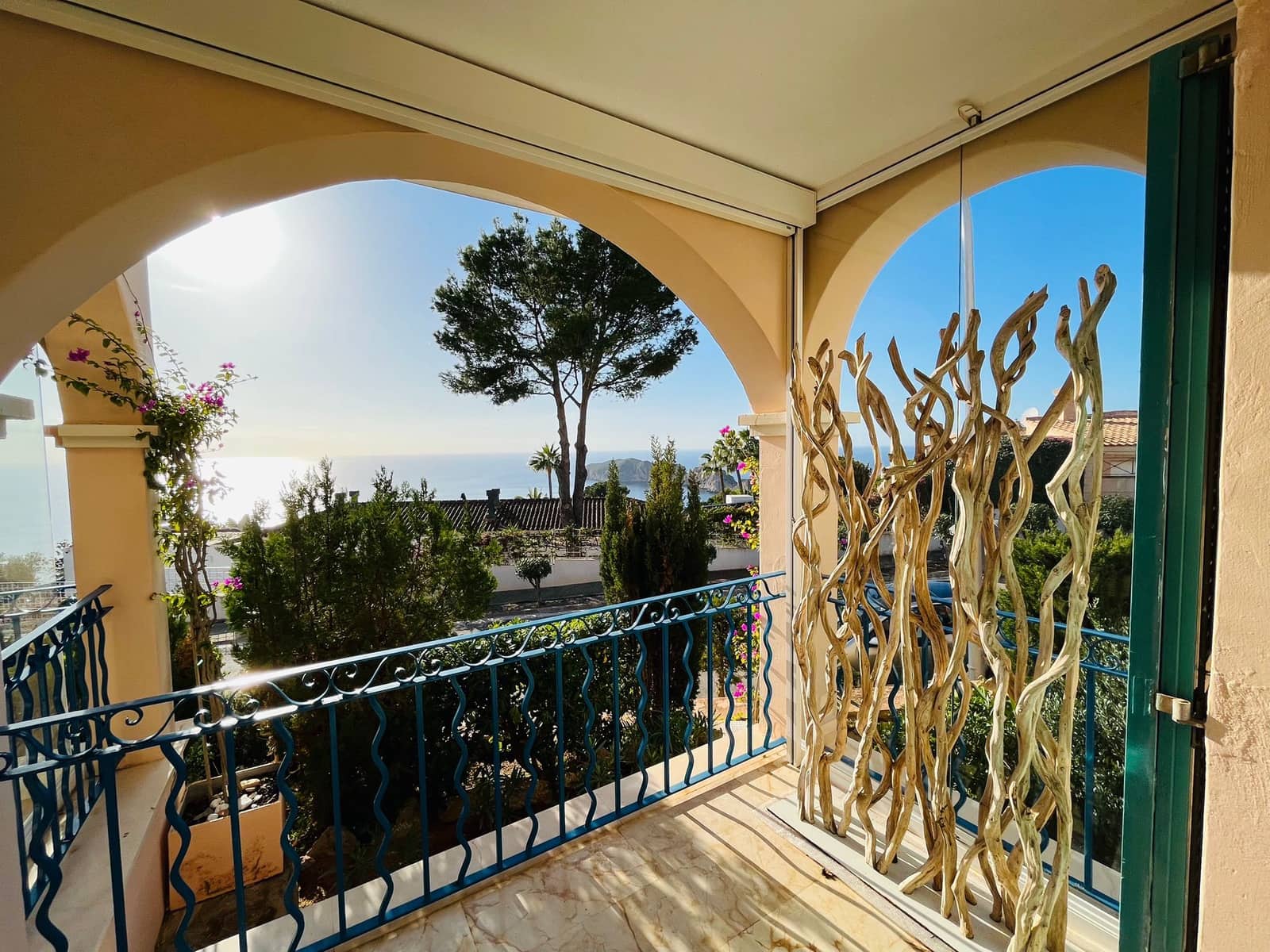 2 slaapkamer Appartement te koop in Santa Ponsa met garage - € 1.250.000 (Ref: 9469826)