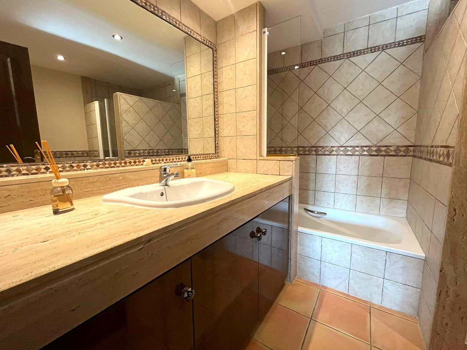 2 quarto Apartamento para arrendar em Santa Ponsa com garagem - 2 400 € (Ref: 9469827)