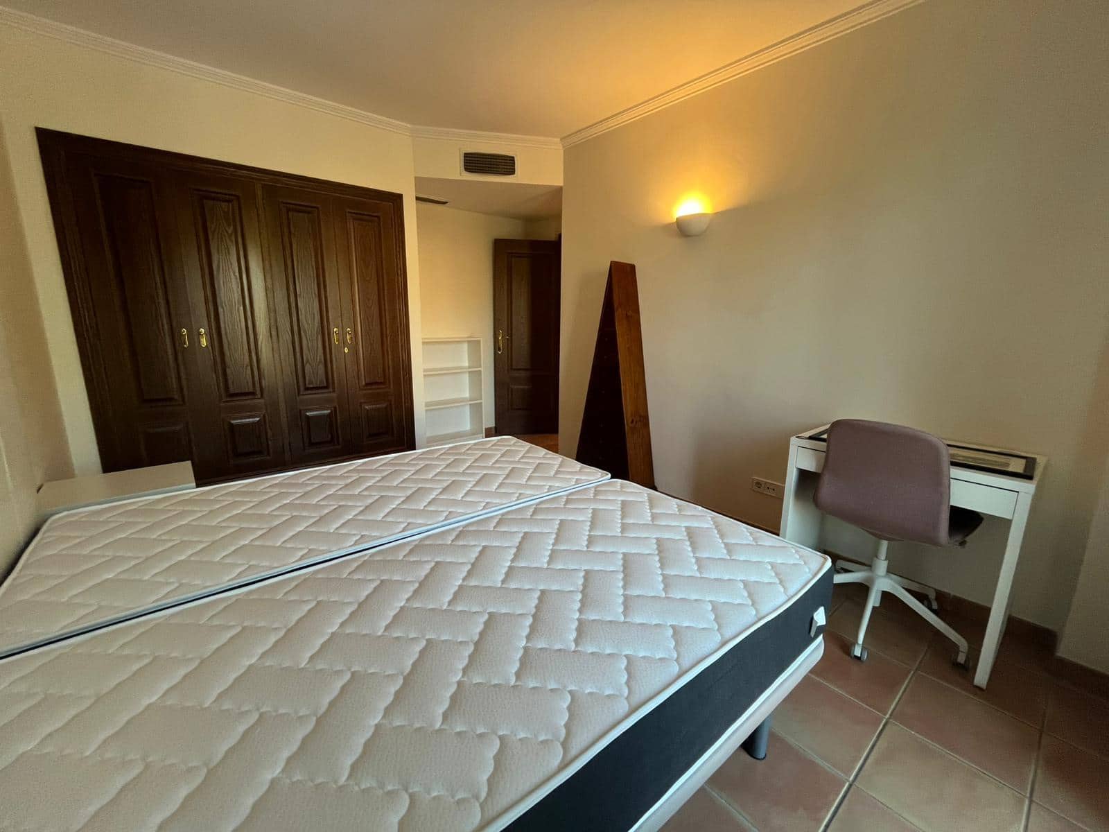 2 quarto Apartamento para arrendar em Santa Ponsa com garagem - 2 400 € (Ref: 9469827)