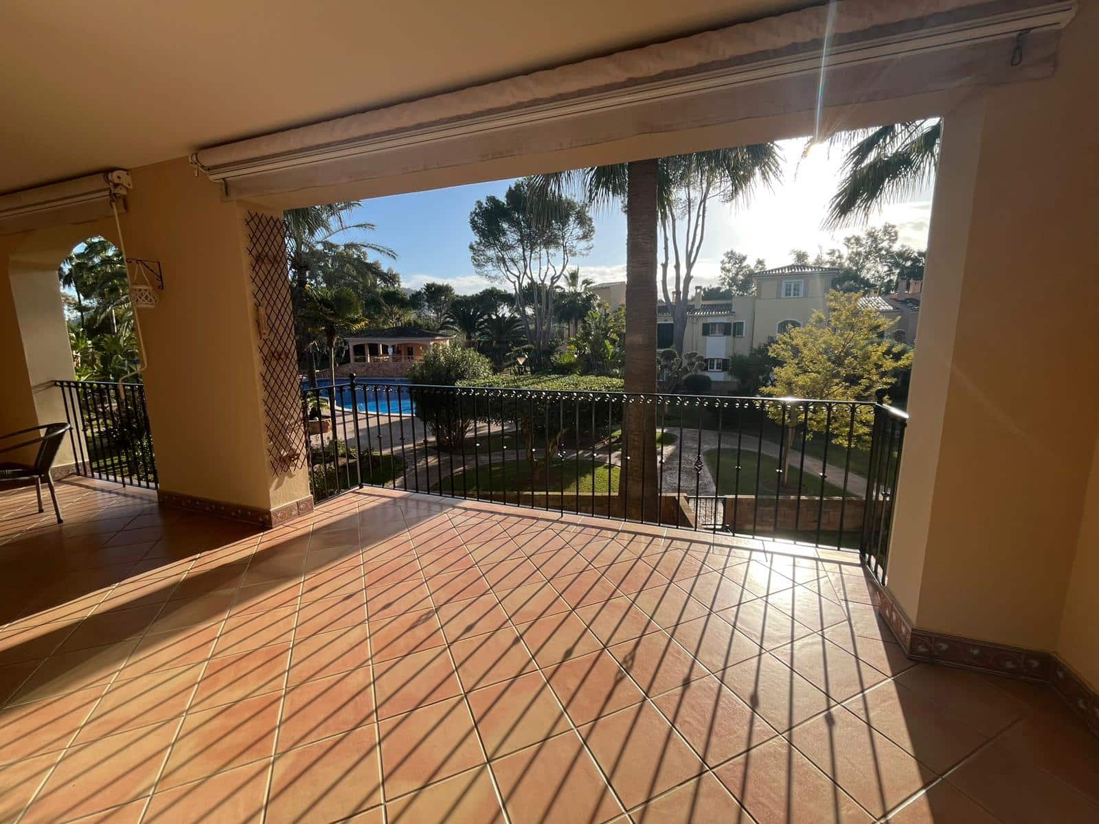 2 quarto Apartamento para arrendar em Santa Ponsa com garagem - 2 400 € (Ref: 9469827)