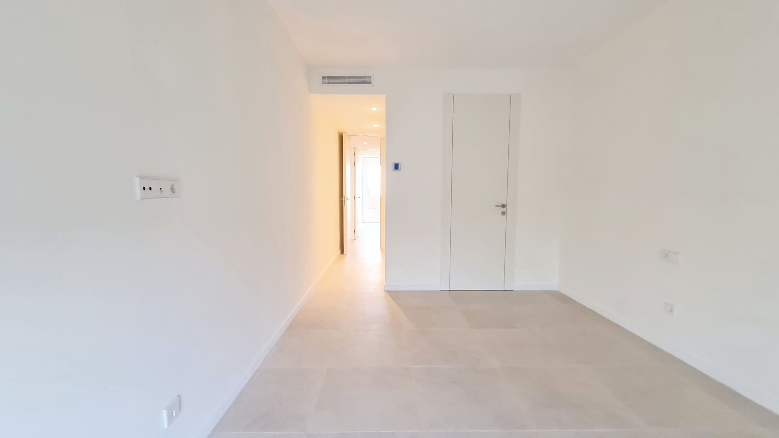 3 slaapkamer Penthouse te huur in Palma de Mallorca met garage - € 2.700 (Ref: 9469831)