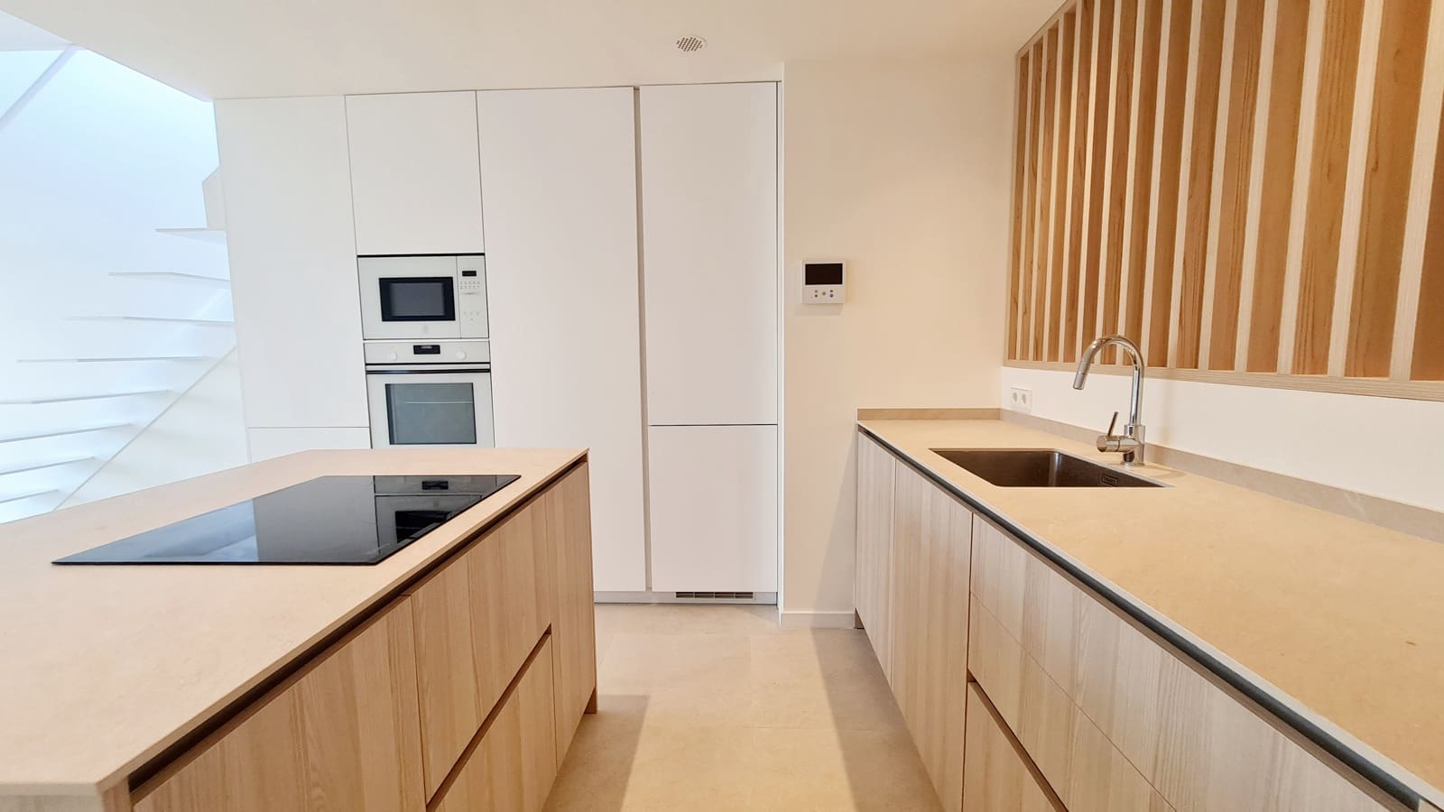 3 slaapkamer Penthouse te huur in Palma de Mallorca met garage - € 2.700 (Ref: 9469831)