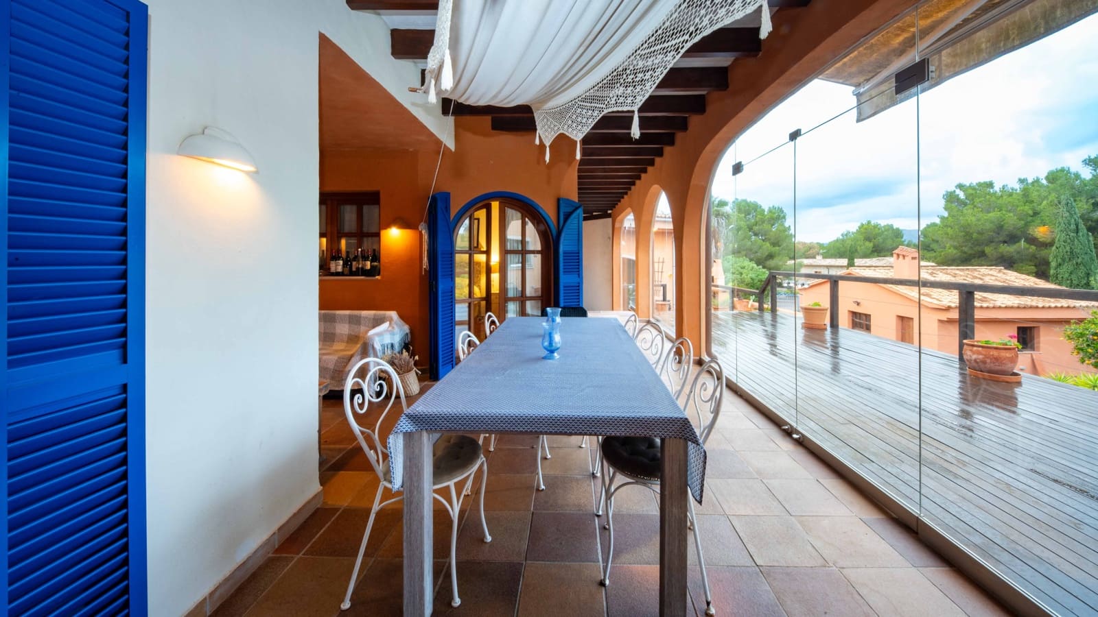 4 bedroom Villa for sale in Santa Ponsa with pool garage - € 2,300,000 (Ref: 9469832)