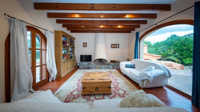 4 bedroom Villa for sale in Santa Ponsa, Calvià with pool garage - € 2,300,000 (Ref: 9469832)