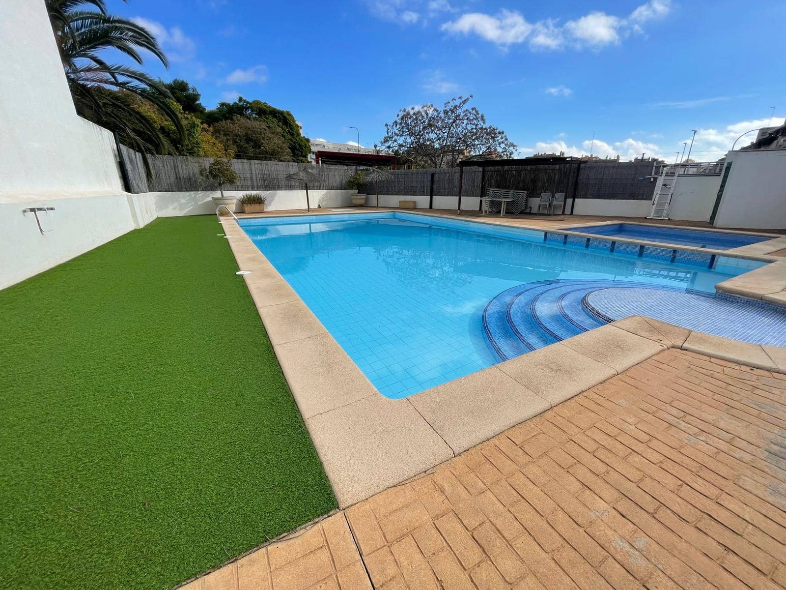 Pareado de 4 habitaciones en Palma de Mallorca en venta con garaje - 1.350.000 € (Ref: 9469837)