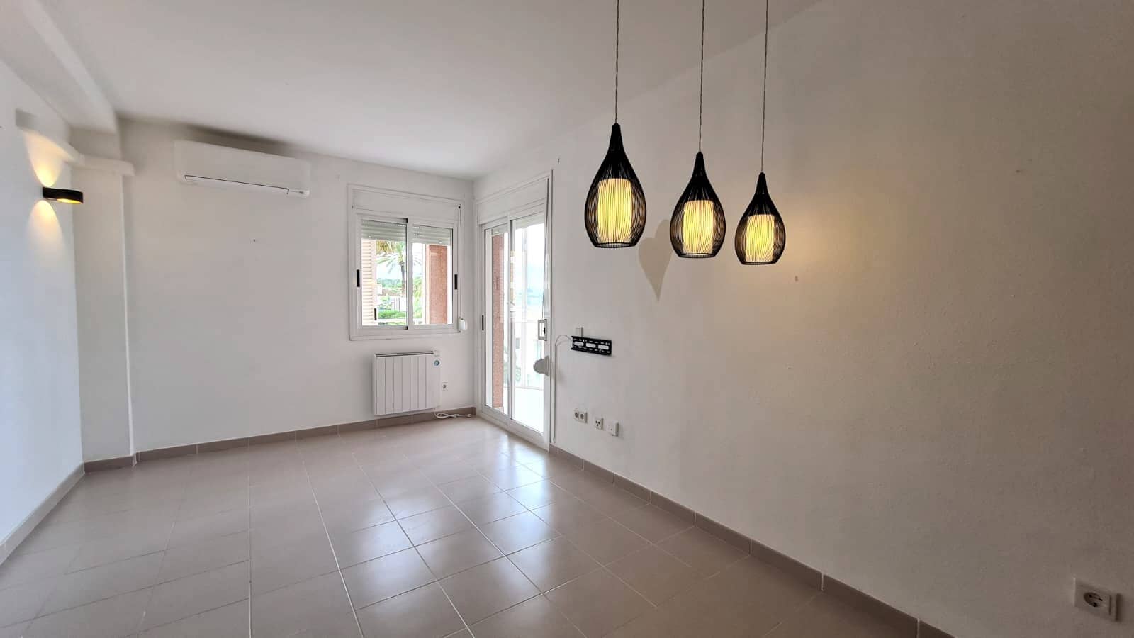 Apartamento de 2 habitaciones en Cala Blava en alquiler - 1.600 € (Ref: 9479064)