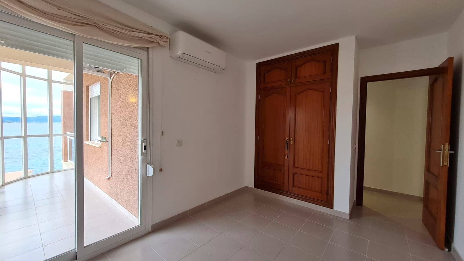 Apartamento de 2 habitaciones en Cala Blava en alquiler - 1.600 € (Ref: 9479064)