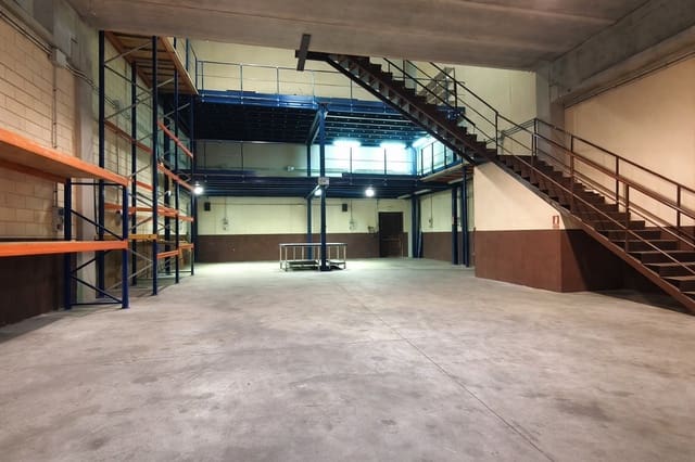 Commerciale da affittare in Llucmajor con garage - 2.800 € (Rif: 9479067)