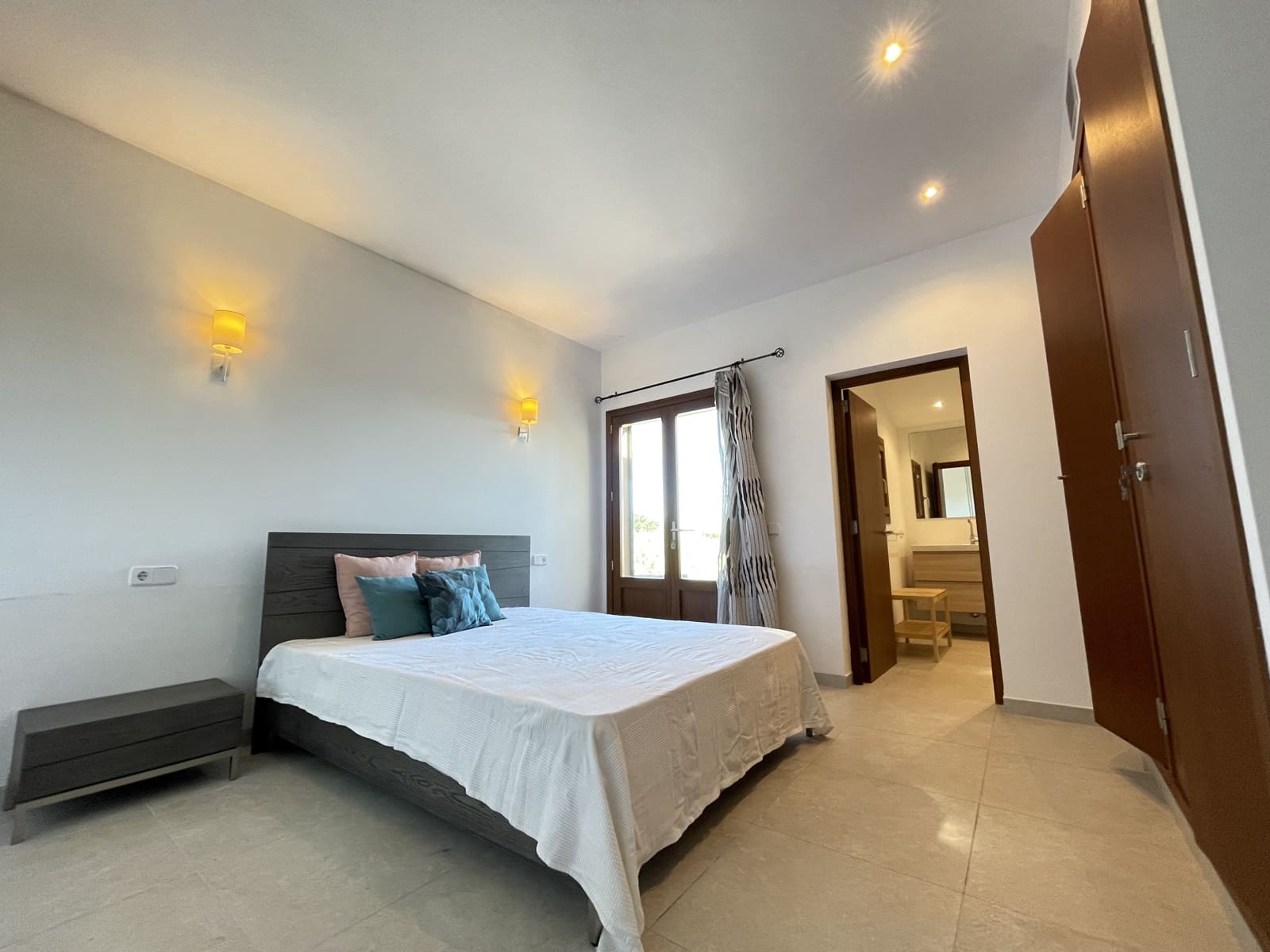 3 bedroom Finca/Country House for rent in Arta with garage - € 3,500 (Ref: 9479069)