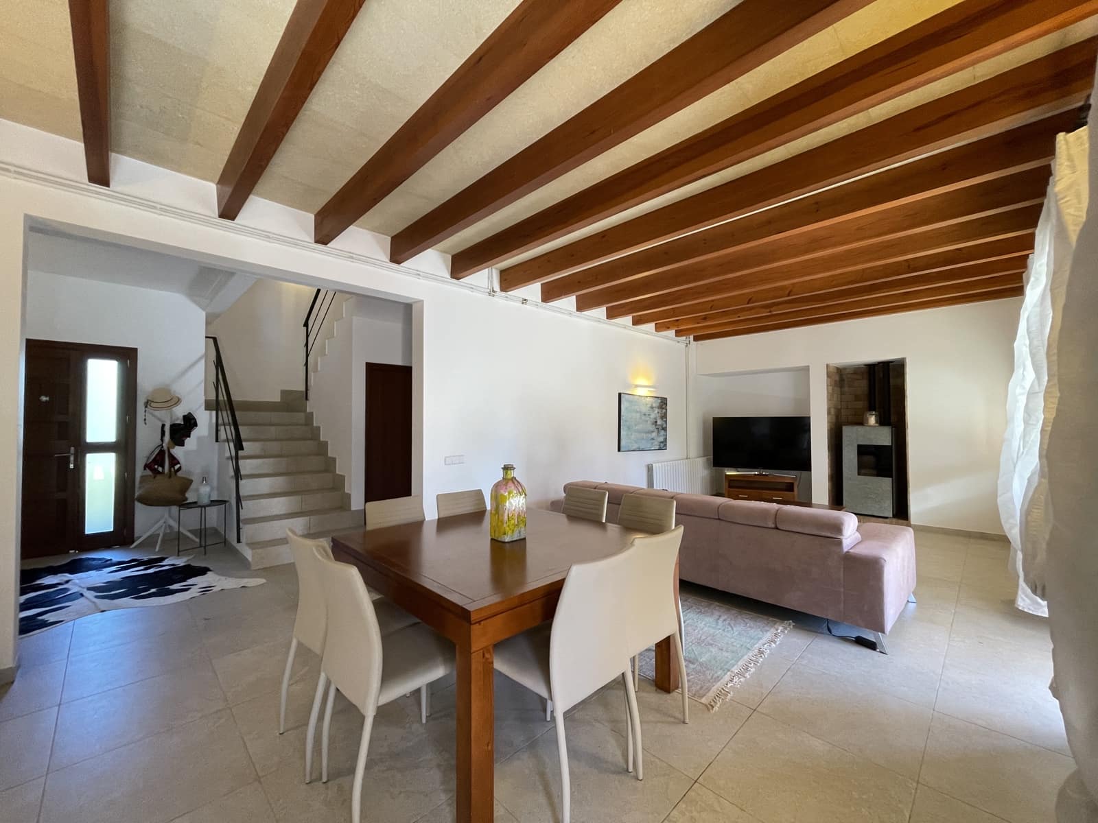 3 bedroom Finca/Country House for rent in Arta with garage - € 3,500 (Ref: 9479069)