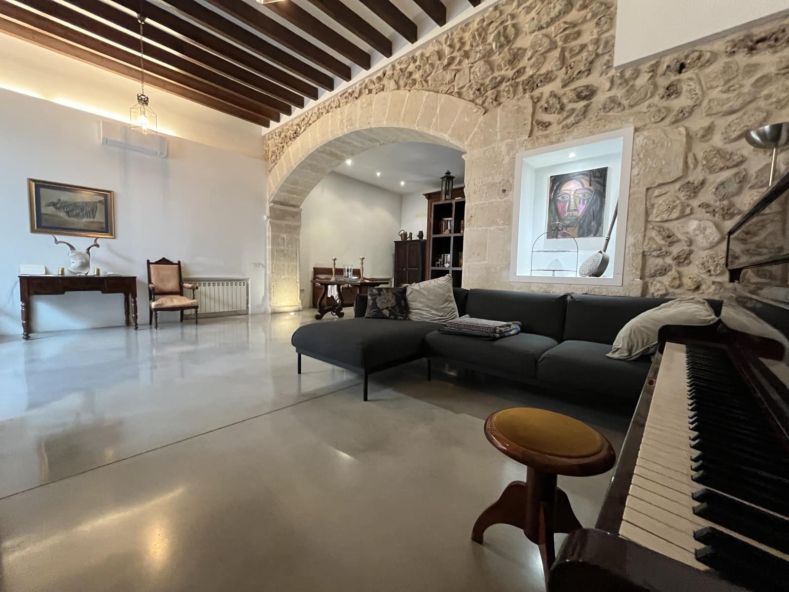 3 sypialnia Dom do wynajęcia w Sa Pobla z basenem garażem - 3 000 € (Ref: 9487969)