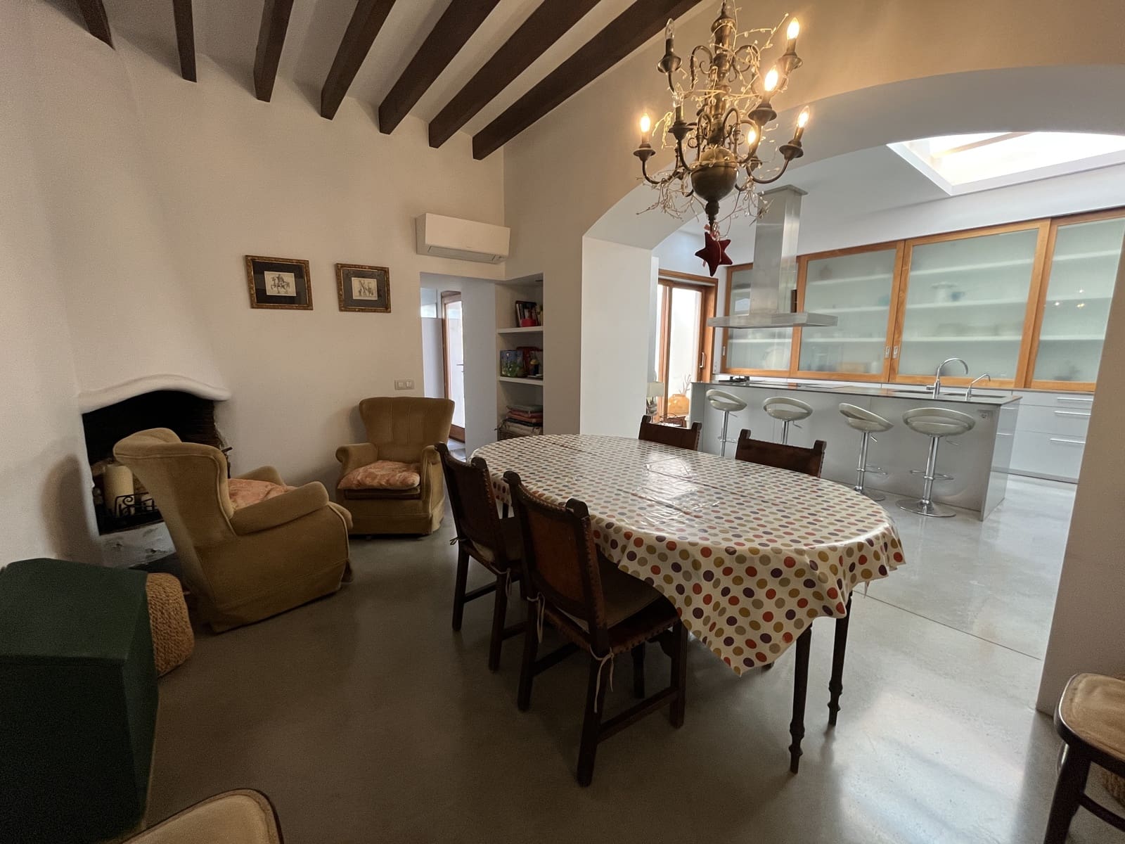 3 sypialnia Dom do wynajęcia w Sa Pobla z basenem garażem - 3 000 € (Ref: 9487969)