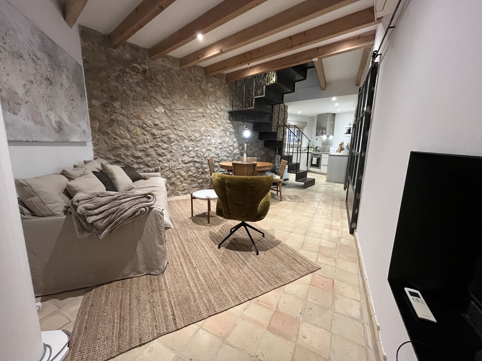 3 camera da letto Casa da affittare in Alaro con garage - 2.300 € (Rif: 9496550)