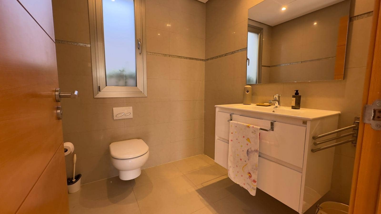 4 bedroom Semi-detached Villa for rent in Cala Vinyes / Cala Vinyas / Cala Vinas with garage - € 3,750 (Ref: 9496551)