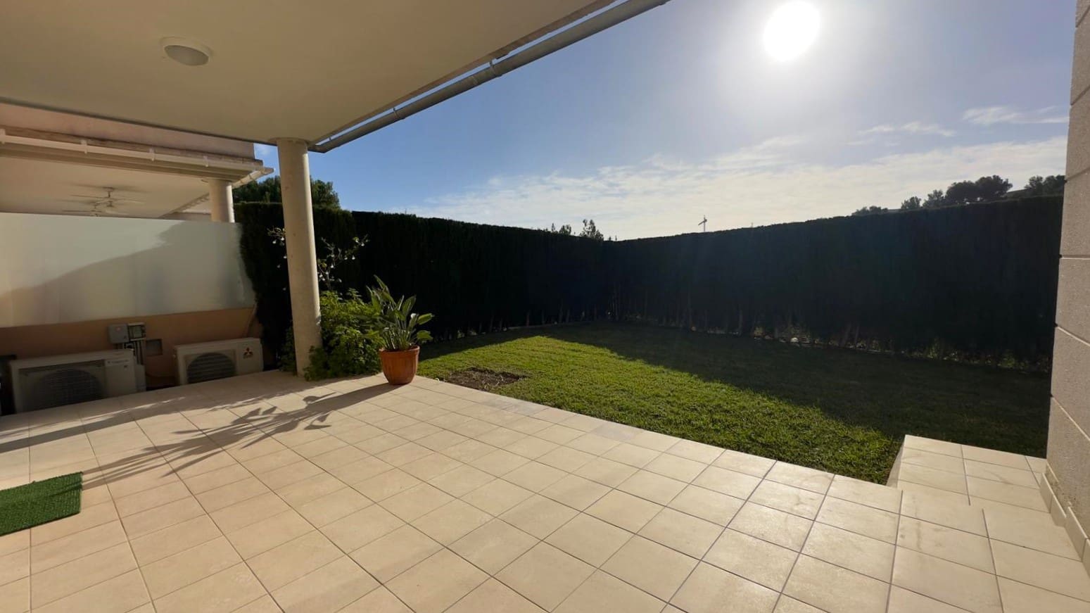 4 bedroom Semi-detached Villa for rent in Cala Vinyes / Cala Vinyas / Cala Vinas with garage - € 3,750 (Ref: 9496551)