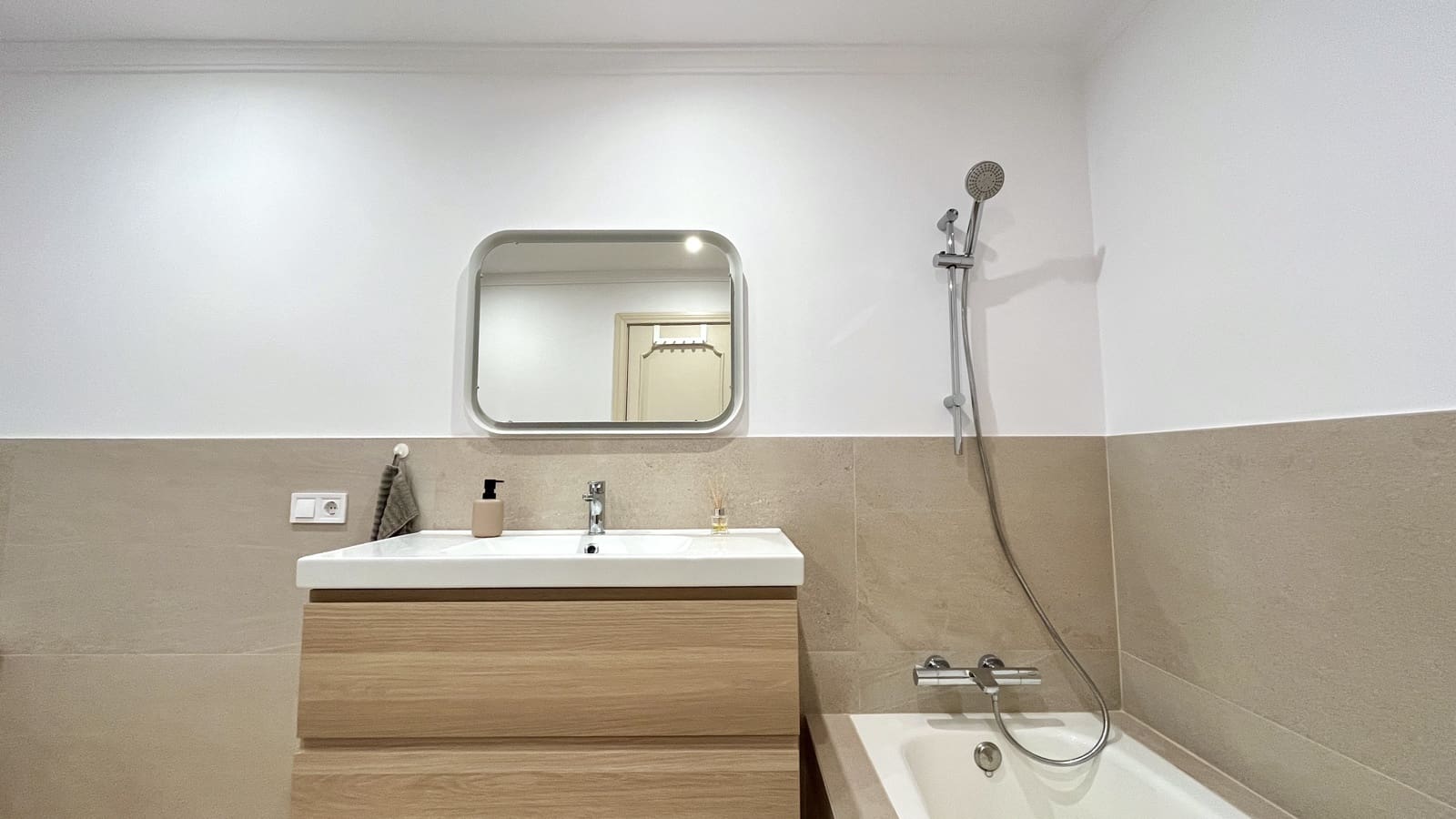 Maison de Ville de 5 chambres à louer à Palma de Mallorca - 3 500 € (Ref: 9511353)