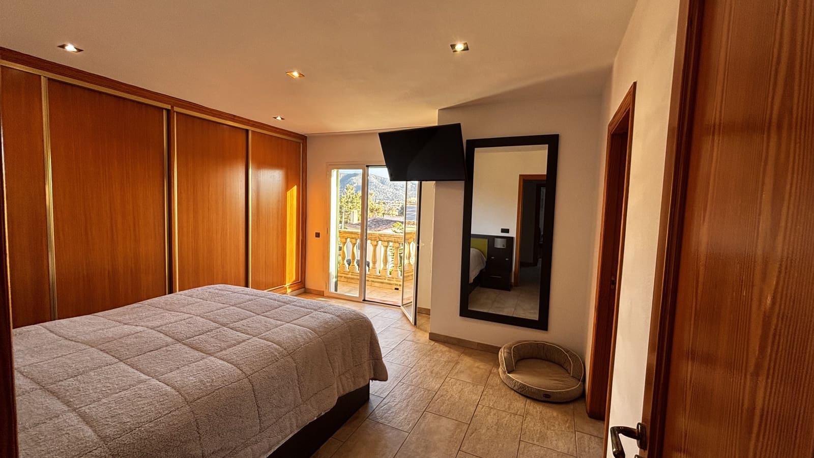 3 makuuhuone Paritalo myytävänä paikassa Calvia - 895 000 € (Ref: 9511354)