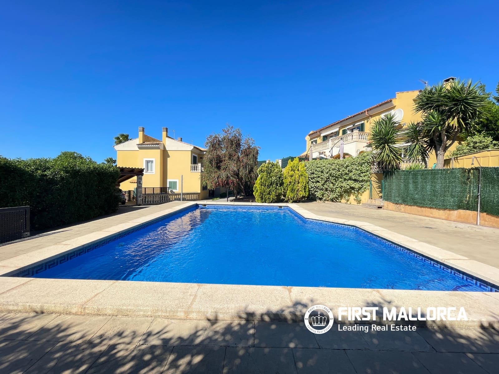 3 soverom Kjedet enebolig til salgs i Calvia med garasje - € 850 000 (Ref: 9511354)