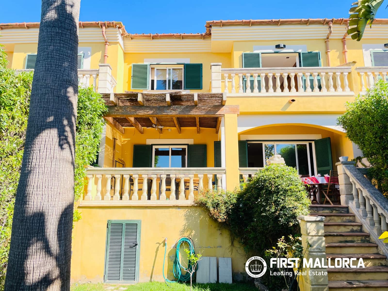 3 soverom Kjedet enebolig til salgs i Calvia med garasje - € 850 000 (Ref: 9511354)
