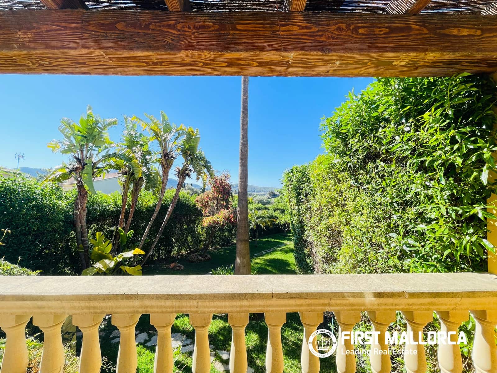 3 soverom Kjedet enebolig til salgs i Calvia med garasje - € 850 000 (Ref: 9511354)