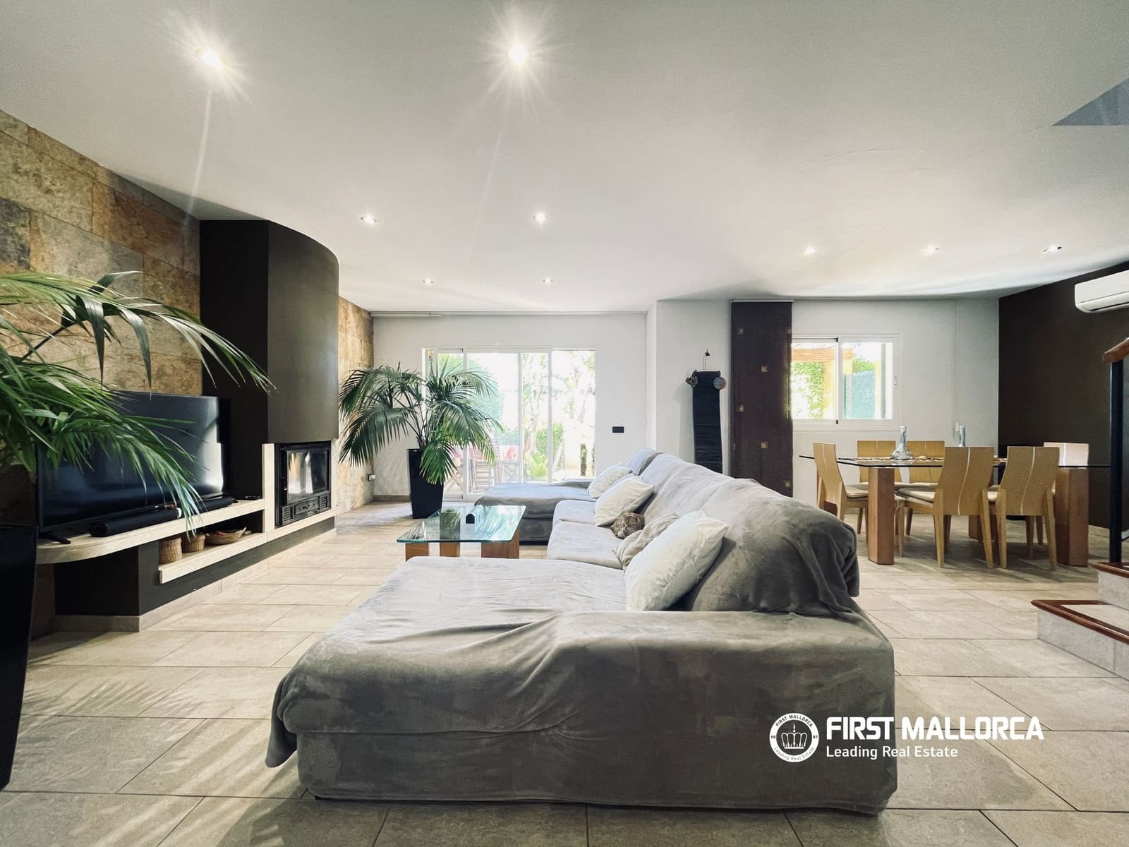 3 sovrum Semi-fristående Villa till salu i Calvia med pool garage - 850 000 € (Ref: 9511354)