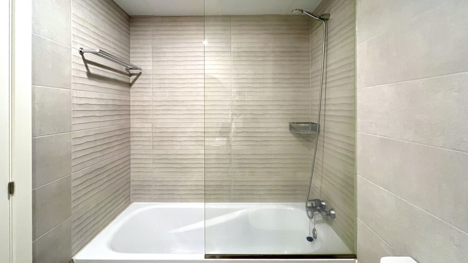 2 soveværelse Lejlighed til leje i Santa Ponsa med garage - € 2.000 (Ref: 9517958)