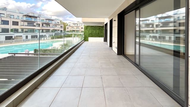 2 soveværelse Lejlighed til leje i Santa Ponsa, Calvià med garage - € 2.000 (Ref: 9517958)