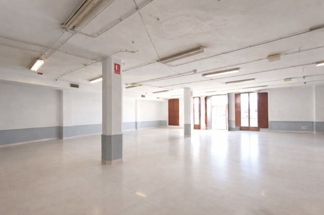 Gewerbe zu vermieten in Llucmajor - 1.800 € (Ref: 9517959)