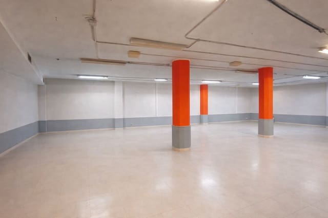 Gewerbe zu vermieten in Llucmajor - 1.800 € (Ref: 9517959)