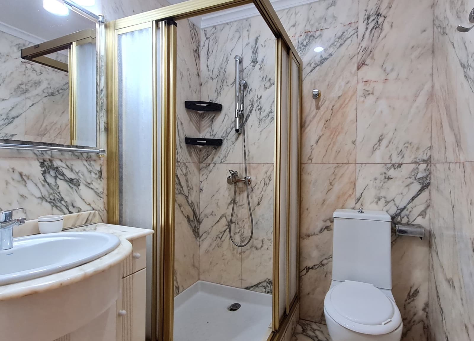 3 makuuhuone Huoneisto vuokrattavana paikassa Portocristo / Port de Manacor mukana 
autotalli - 1 600 € (Ref: 9523573)