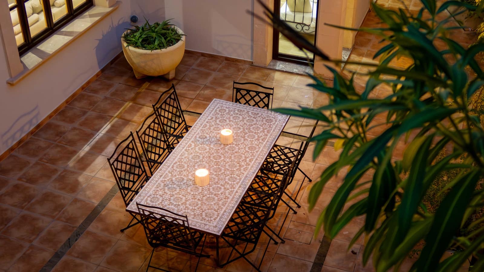 5 bedroom Villa for sale in Bendinat with pool garage - € 3,950,000 (Ref: 9525862)