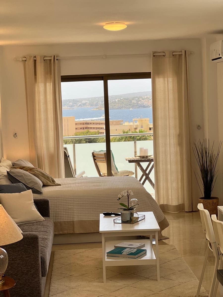 1 soveværelse Lejlighed til salg i Puerto Portals - € 320.000 (Ref: 9539723)