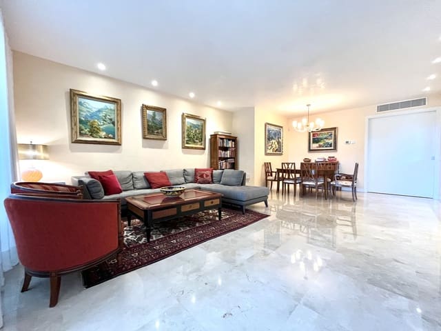 4 soveværelse Lejlighed til leje i Bendinat, Calvià med garage - € 6.800 (Ref: 9542743)