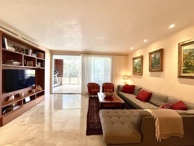 4 soveværelse Lejlighed til leje i Bendinat, Calvià med garage - € 6.800 (Ref: 9542743)