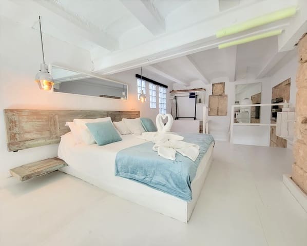 1 bedroom Apartment for rent in Centro, Palma de Mallorca - € 1,500 (Ref: 9547225)