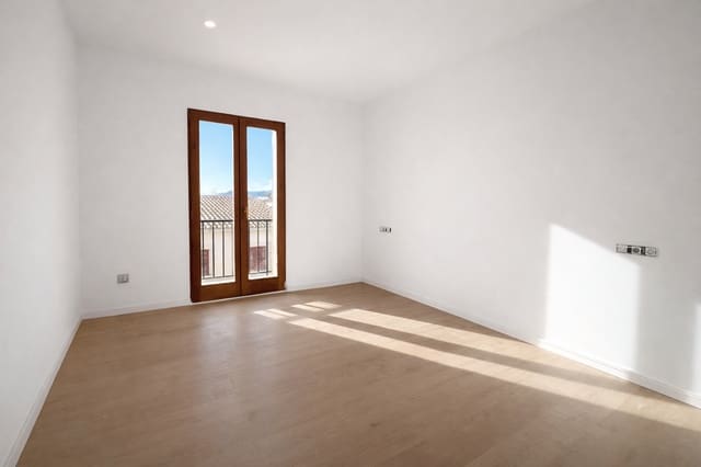 2 slaapkamer Appartement te huur in Muro - € 1.500 (Ref: 9547226)