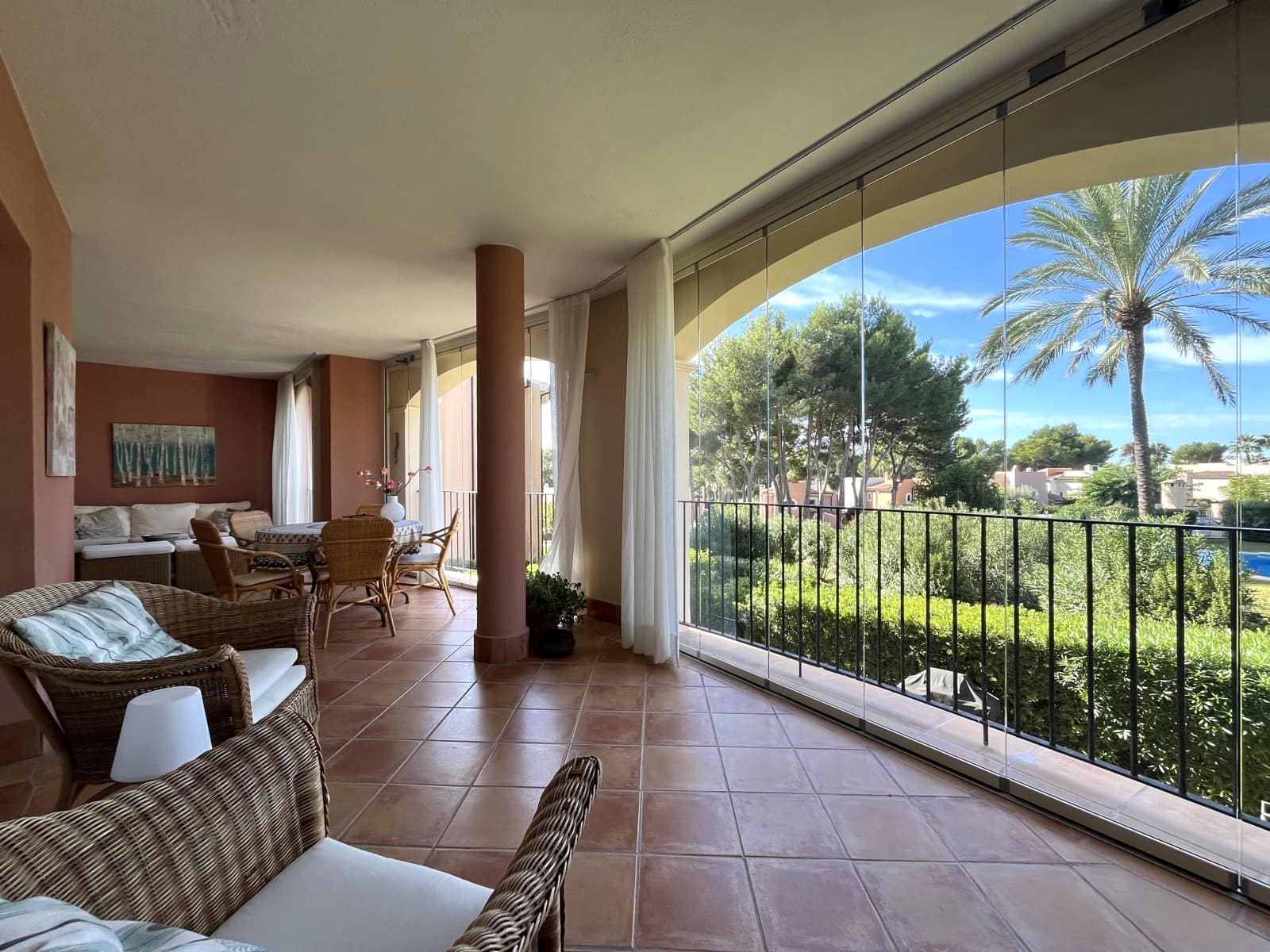 2 soveværelse Lejlighed til salg i Santa Ponsa med garage - € 875.000 (Ref: 9547227)