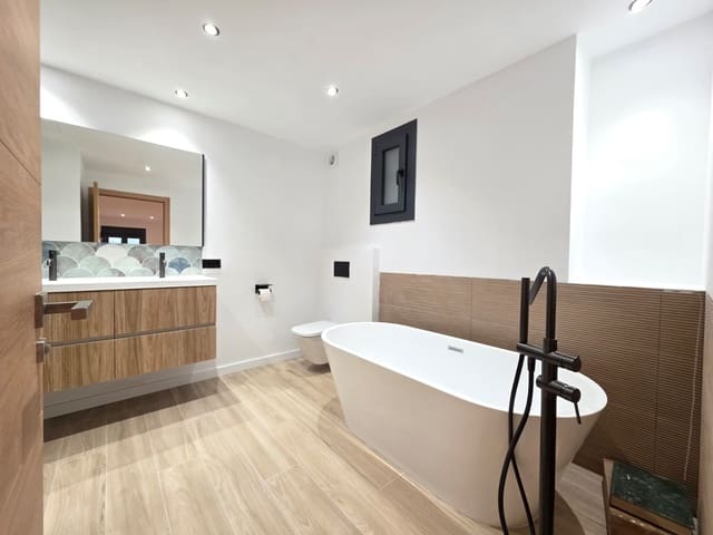 2 soveværelse Lejlighed til leje i Marques de la Fonsanta, Palma de Mallorca med garage - € 1.800 (Ref: 9553233)