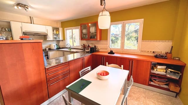 5 sypialnia Willa na sprzedaż w Portals Nous, Calvià z garażem - 1 550 000 € (Ref: 9566712)