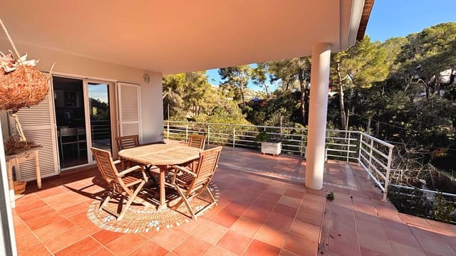 5 sypialnia Willa na sprzedaż w Portals Nous, Calvià z garażem - 1 550 000 € (Ref: 9566712)