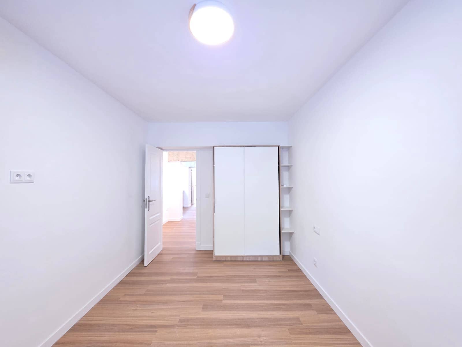 4 bedroom Apartment for rent in Palma de Mallorca - € 2,200 (Ref: 9570180)