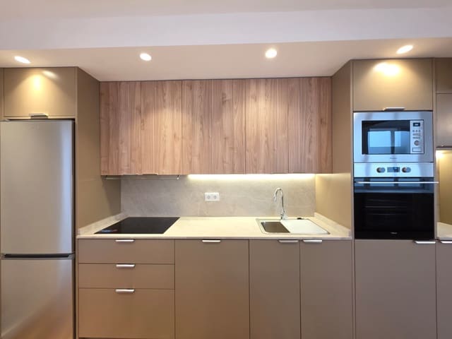 4 bedroom Apartment for rent in Son Dameto, Palma de Mallorca - € 2,200 (Ref: 9570180)