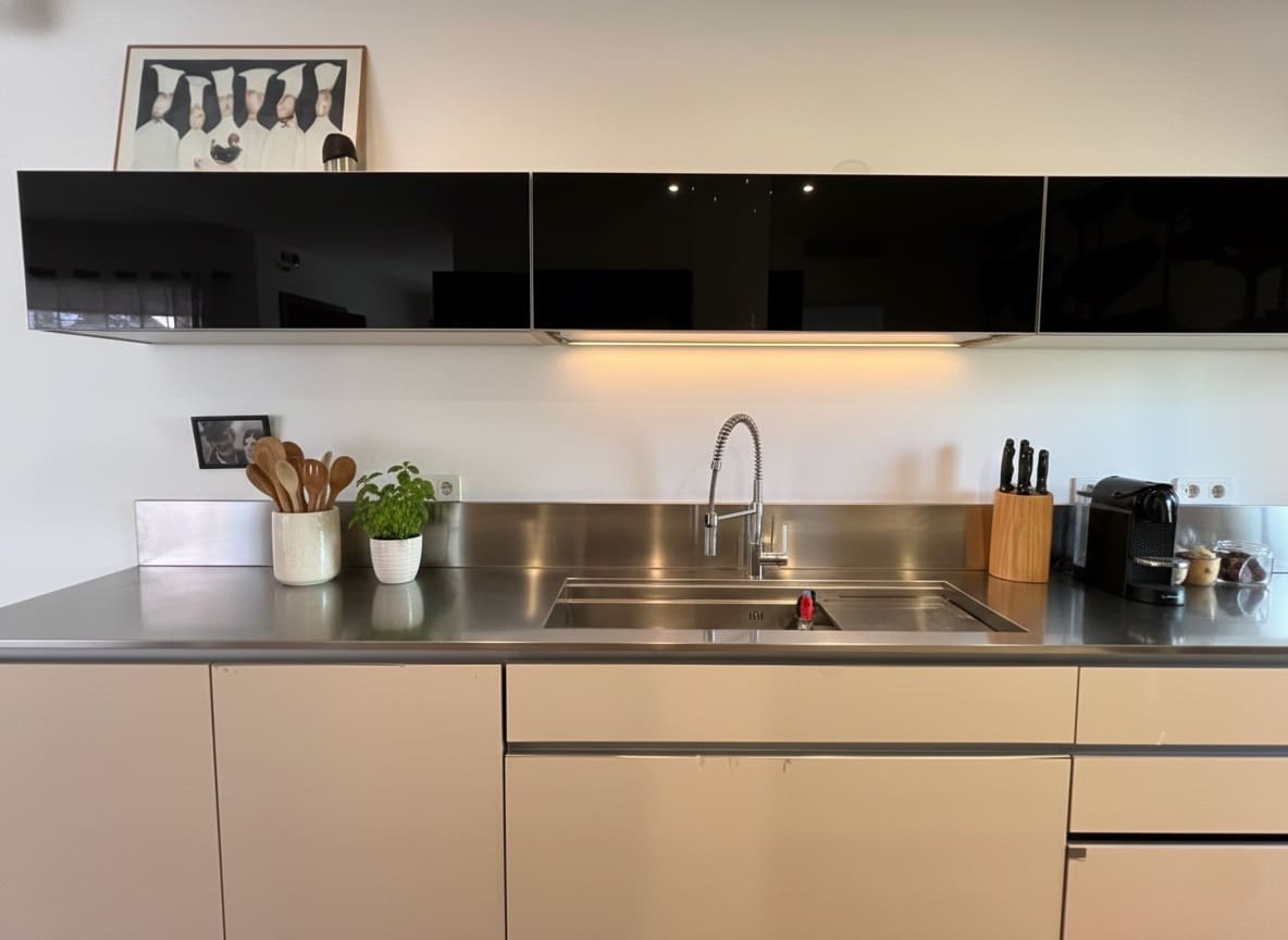 3 quarto Comercial para arrendar em Santa Ponsa - 4 500 € (Ref: 9570181)